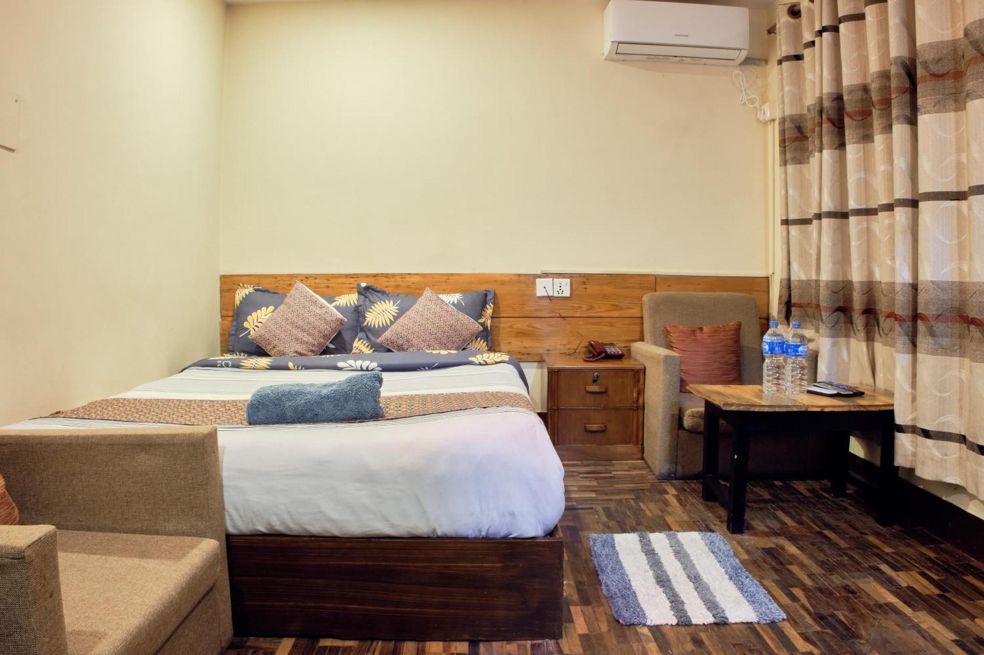 Hotel Shree Tara Kathmandu Exterior photo