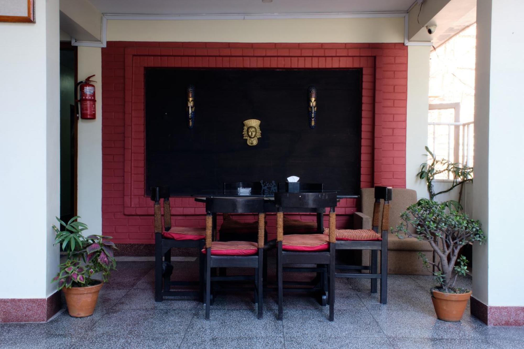 Hotel Shree Tara Kathmandu Exterior photo
