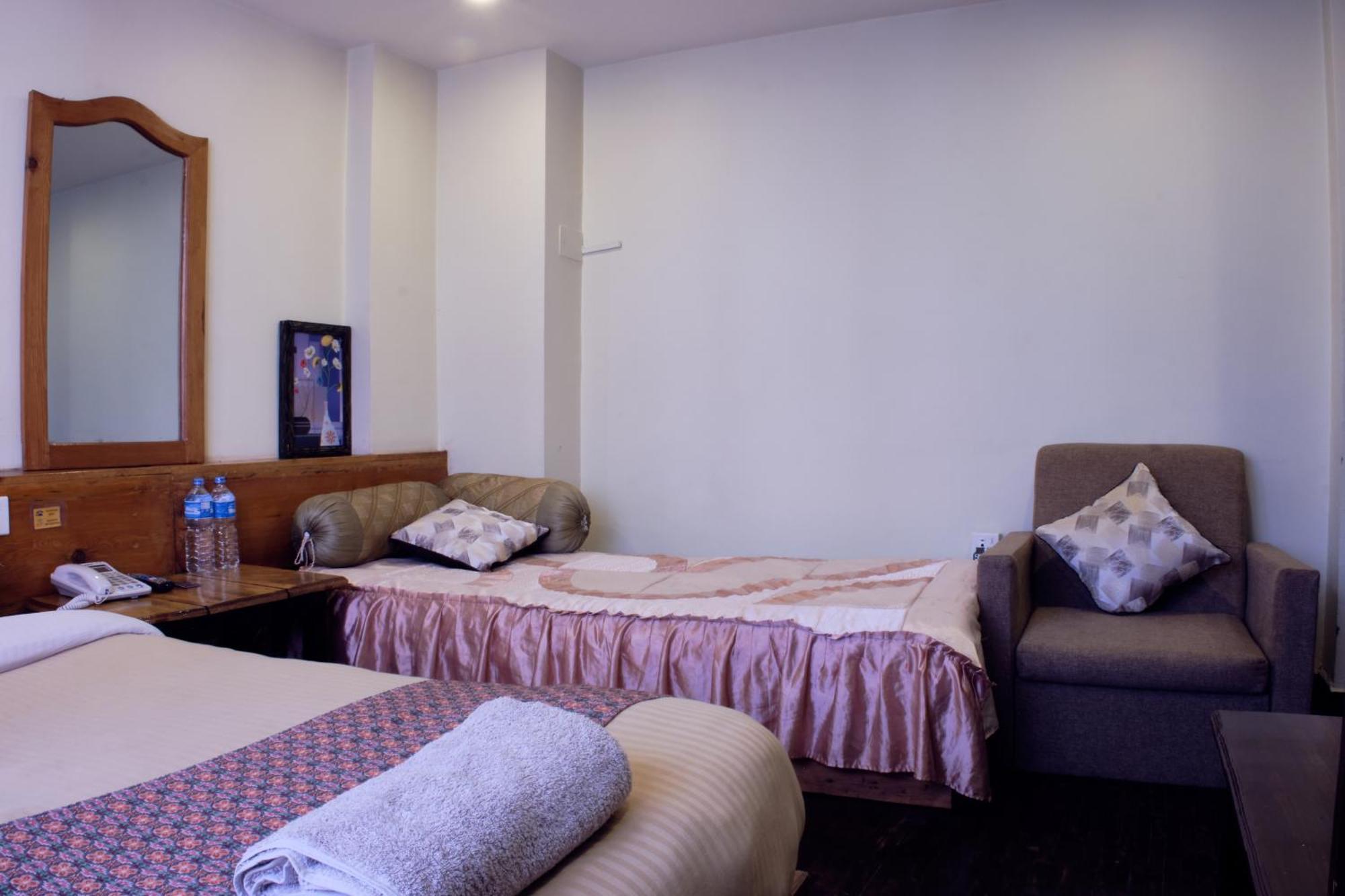 Hotel Shree Tara Kathmandu Exterior photo
