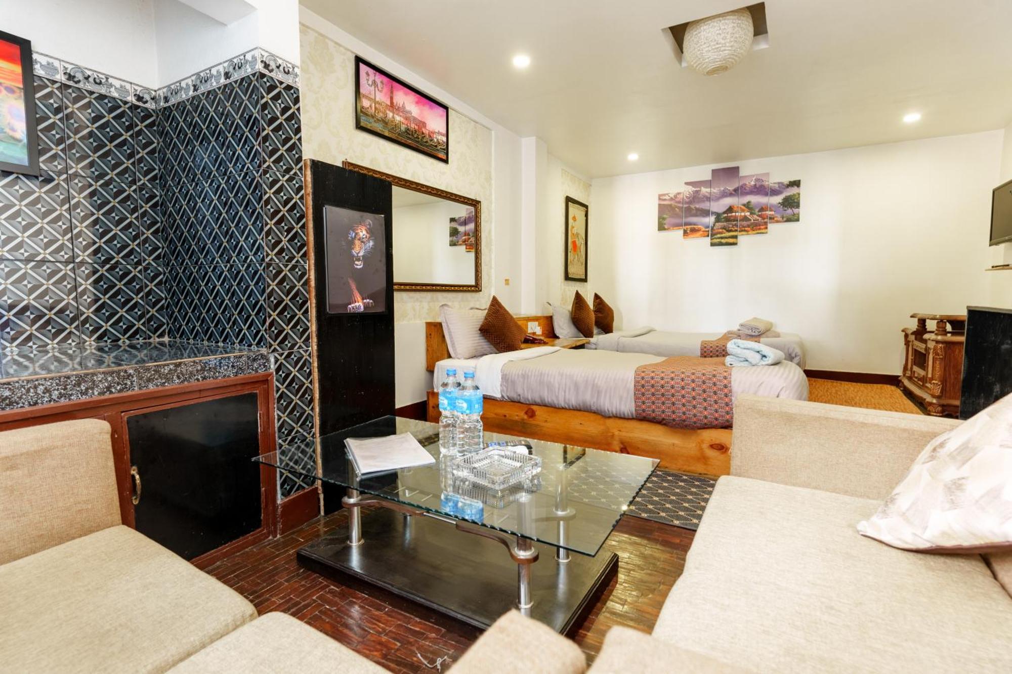 Hotel Shree Tara Kathmandu Exterior photo