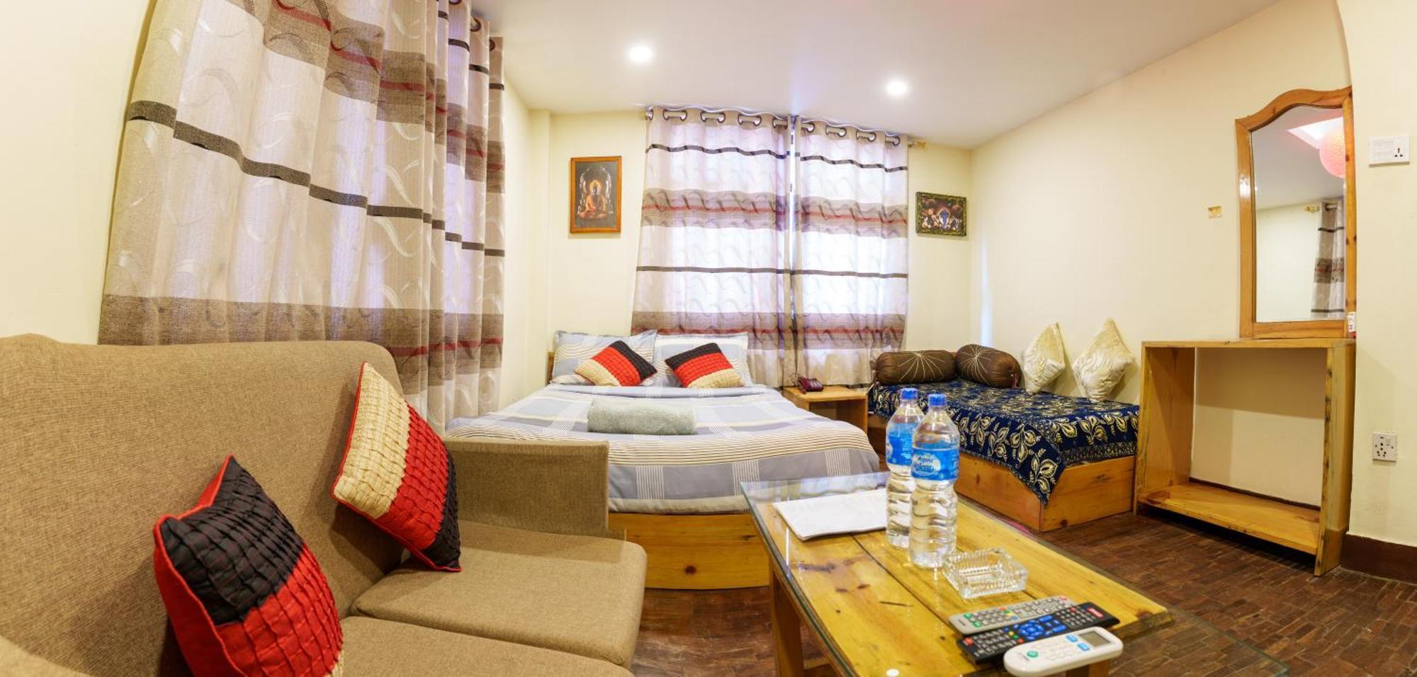 Hotel Shree Tara Kathmandu Exterior photo