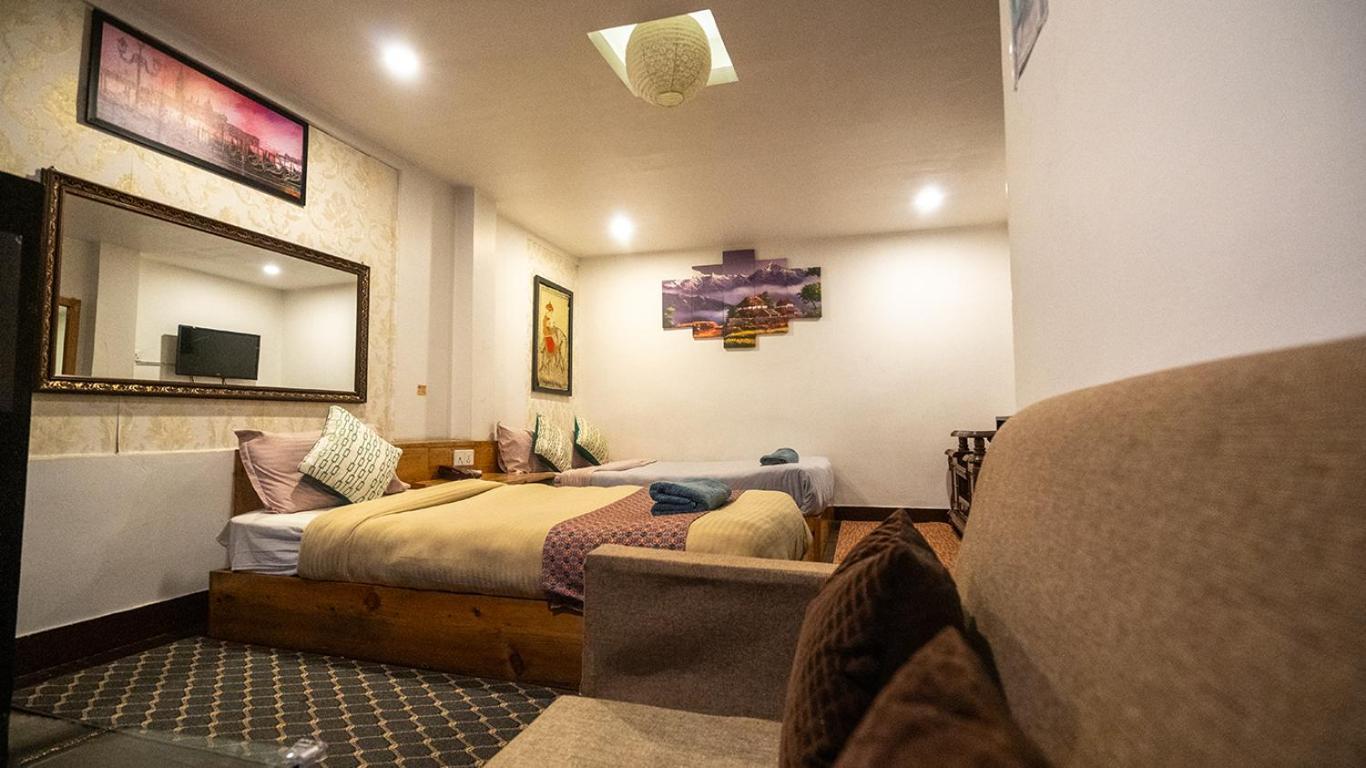 Hotel Shree Tara Kathmandu Exterior photo
