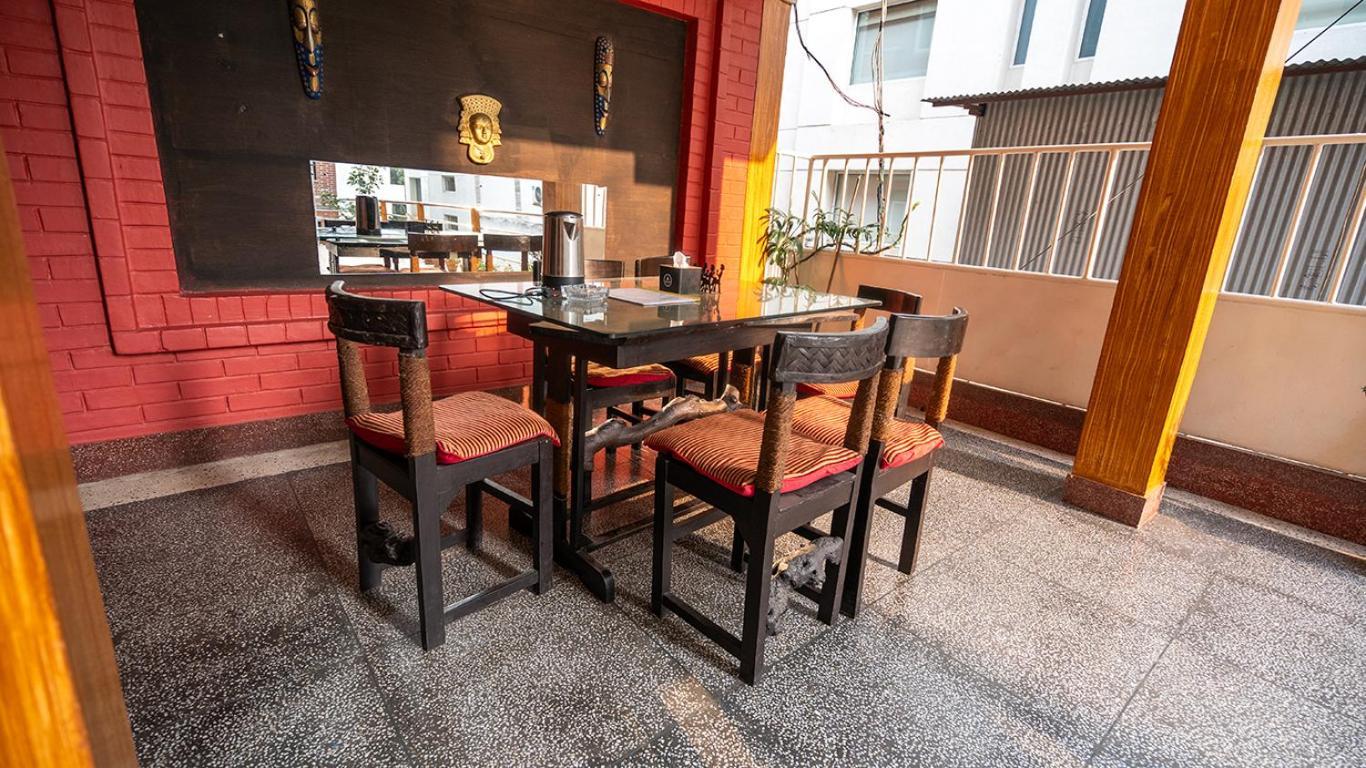 Hotel Shree Tara Kathmandu Exterior photo